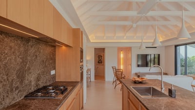 Luxury Villa Photo #33