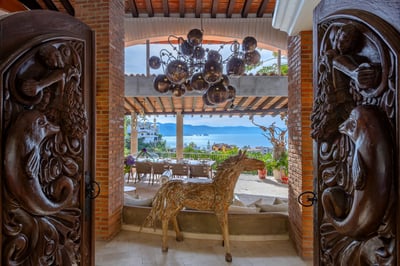 Luxury Villa Photo #21