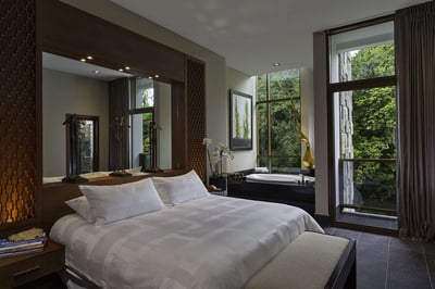Luxury Villa Photo #18