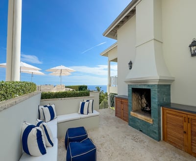Luxury Villa Photo #8
