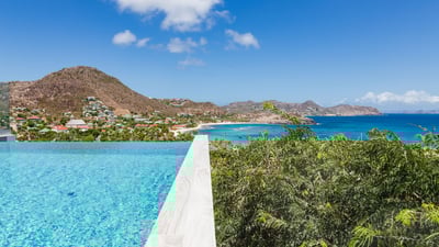 Luxury Villa Photo #11