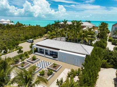 Luxury Villa Photo #28