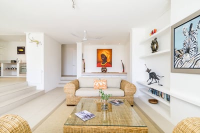 Luxury Villa Photo #10