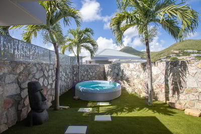 Luxury Villa Photo #34