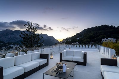Luxury Villa Photo #28