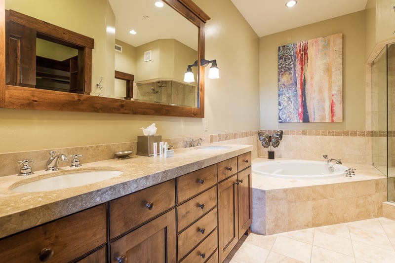 Silver Star 4 BDM Penthouse with Spa