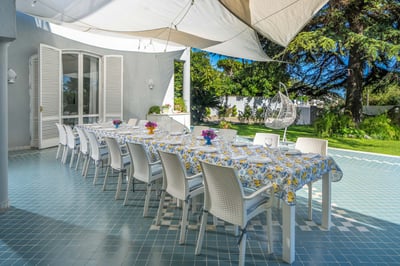 Luxury Villa Photo #7