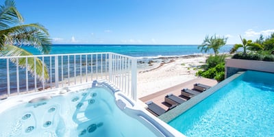 Luxury Villa Photo #4