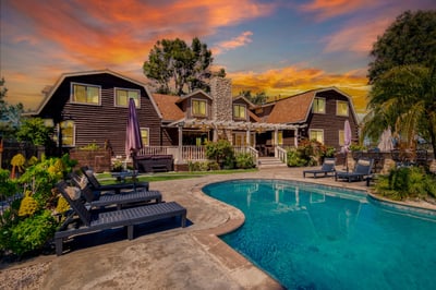 Luxury Villa Photo #2