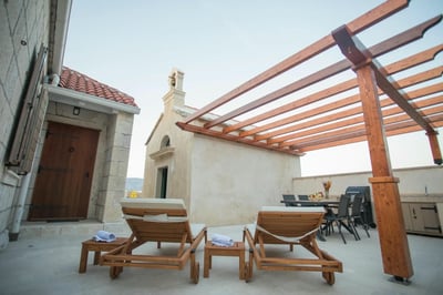 Luxury Villa Photo #10