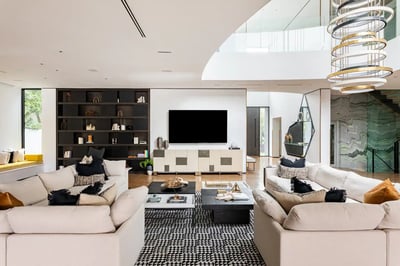 Luxury Villa Photo #11