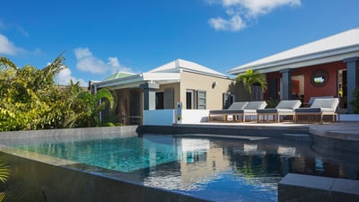 Pool & Terrace