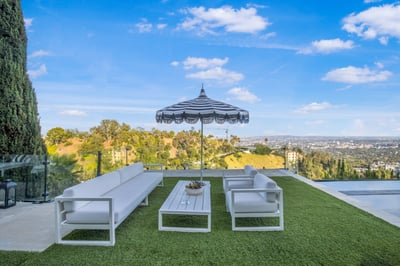 Luxury Villa Photo #15