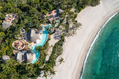 Luxury Villa Photo #4