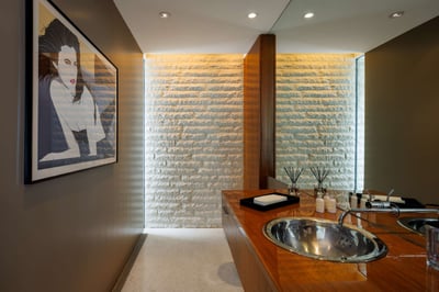 Luxury Villa Photo #47