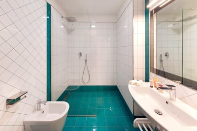 Luxury Villa Photo #23