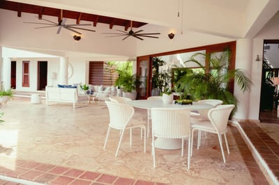 Luxury Villa Photo #25
