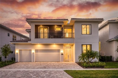 Luxury Villa Photo #2