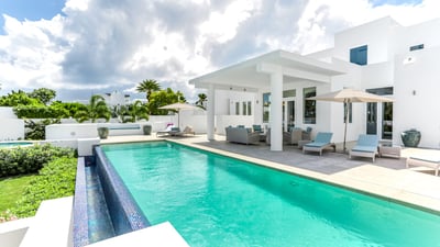 Luxury Villa Photo #2
