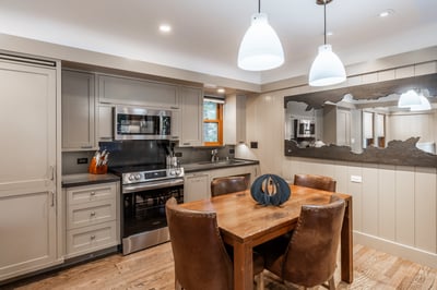 Luxury Villa Photo #2