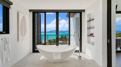 Luxury Villa Photo #27