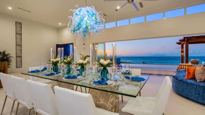 Luxury Villa Photo #16