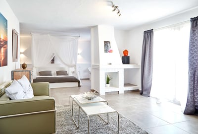 Luxury Villa Photo #20