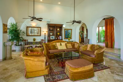 Luxury Villa Photo #22