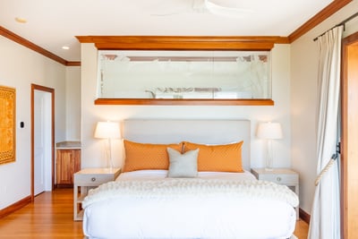 Luxury Villa Photo #25