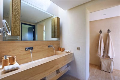 Luxury Villa Photo #14