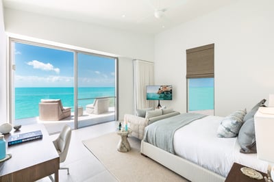 Luxury Villa Photo #23