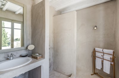 Luxury Villa Photo #26