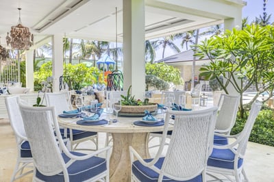 Luxury Villa Photo #12