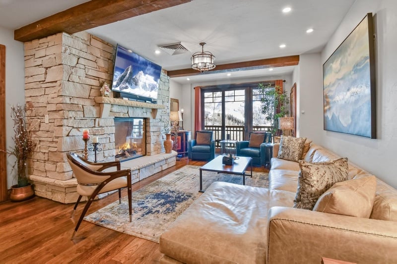 Silver Strike Lodge 2 BDM Condo