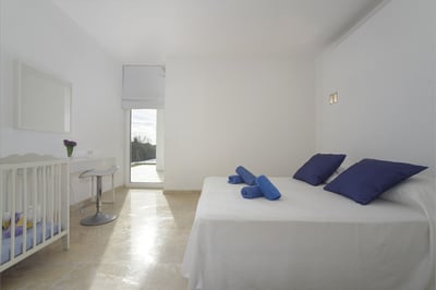 Luxury Villa Photo #30