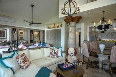 Luxury Villa Photo #17
