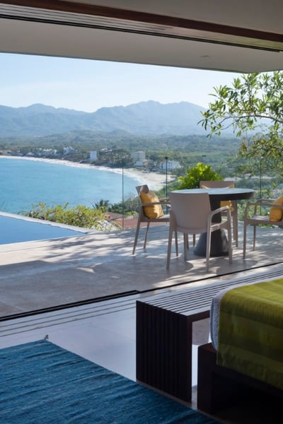 Luxury Villa Photo #24