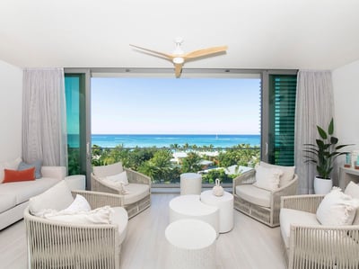 Luxury Villa Photo #12