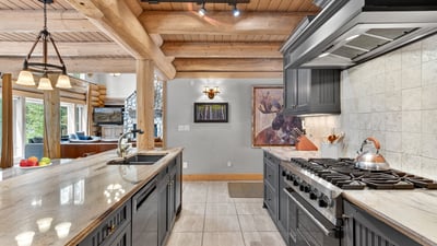 Spacious kitchen