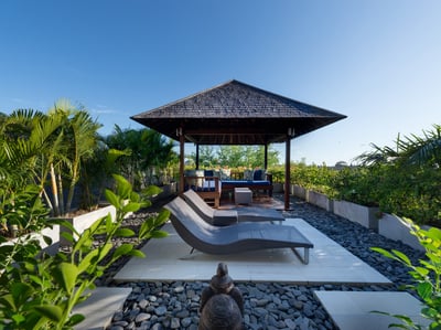 Luxury Villa Photo #4