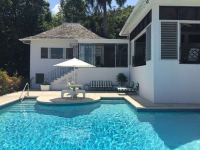 Luxury Villa Photo #5