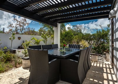 Luxury Villa Photo #4