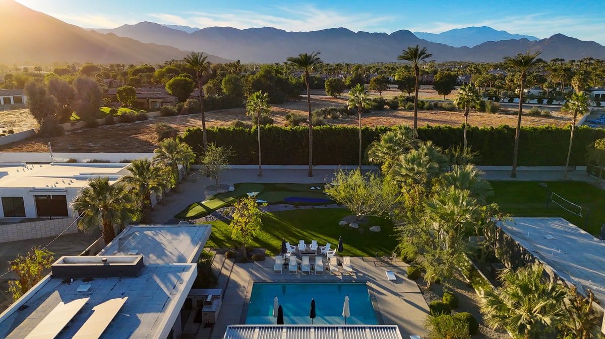 Festival Sands Escape