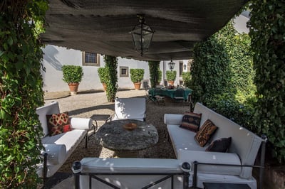 Luxury Villa Photo #11