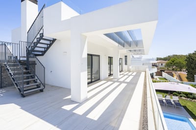 Luxury Villa Photo #8