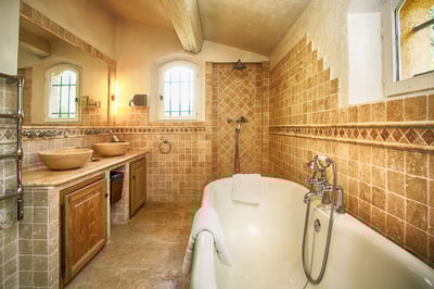Luxury Villa Photo #25