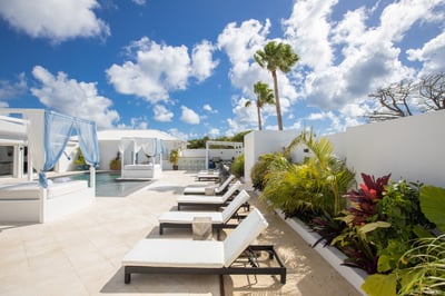 Luxury Villa Photo #7