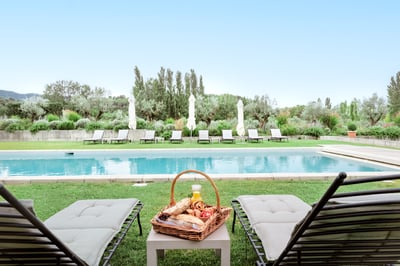 Luxury Villa Photo #5