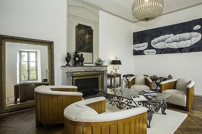 Luxury Villa Photo #5