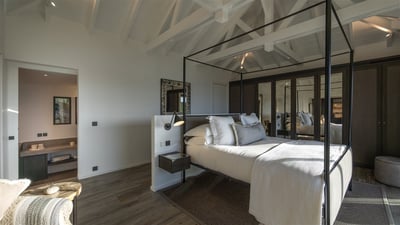 Luxury Villa Photo #52